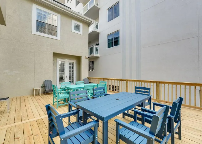 Colorful Townhome, Steps To Clearwater Beach! Clearwater Beach