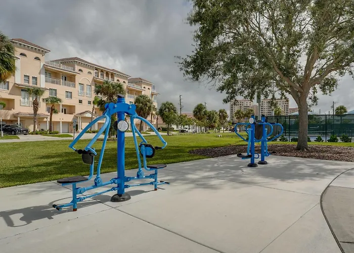 Colorful Townhome, Steps To Clearwater Beach! * Clearwater Beach