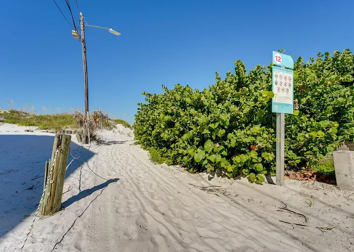 Colorful Townhome, Steps To Clearwater Beach! Сasa de vacaciones Clearwater Beach